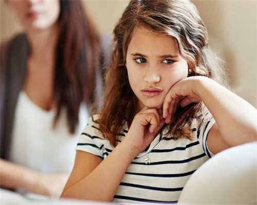 卵巢早衰的女性选择什么促排方案对身体的刺激小一些？